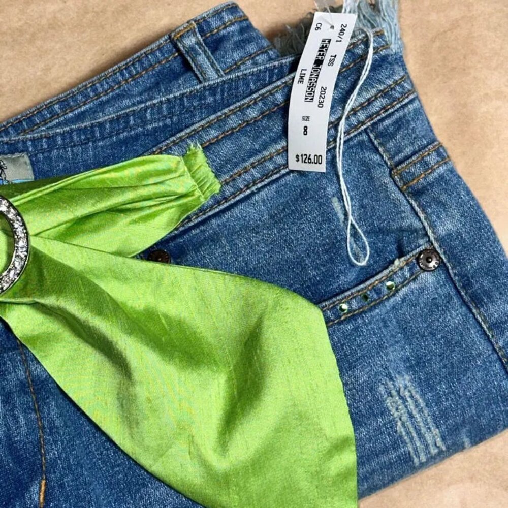 Too-She-She Wide Legged Capris, NWT, Frayed Bottom, Size 8 - Picture 6 of 6